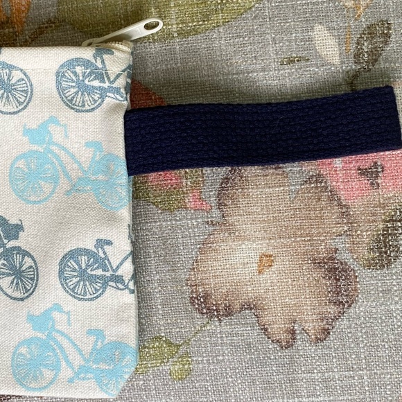 Handmade Pouch Bikes Silkscreened and Sewn in the USA www.shoplittlespoons.com - Picture 4 of 8